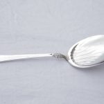 Smørbrødspade i sølvmønstret Anitra