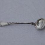 Salt/krydderskje i Opphøiet rose