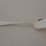 Spiseskje stor i Laila