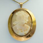 Came anheng/nål i gult gull 14 k