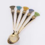 Emaljert Mokkaskje av J. Tostrup