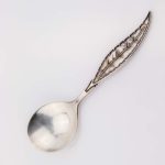 Isskje med dypt blad av Ottar Hval