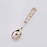 Babyskje i Bjørn rev og hale