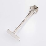 Grøtskyver med sommerfugl