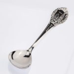 Syltetøyskje med motiv Molde av Paul Skarsten