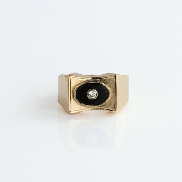 Ring i gult gull 14k med stener