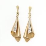 Pene dobber i gult gull 14 k med 1 sten