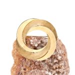 Pen bryst/pyntenål i gult gull 14 k