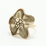 Flott ring i hvitt gull 14 k