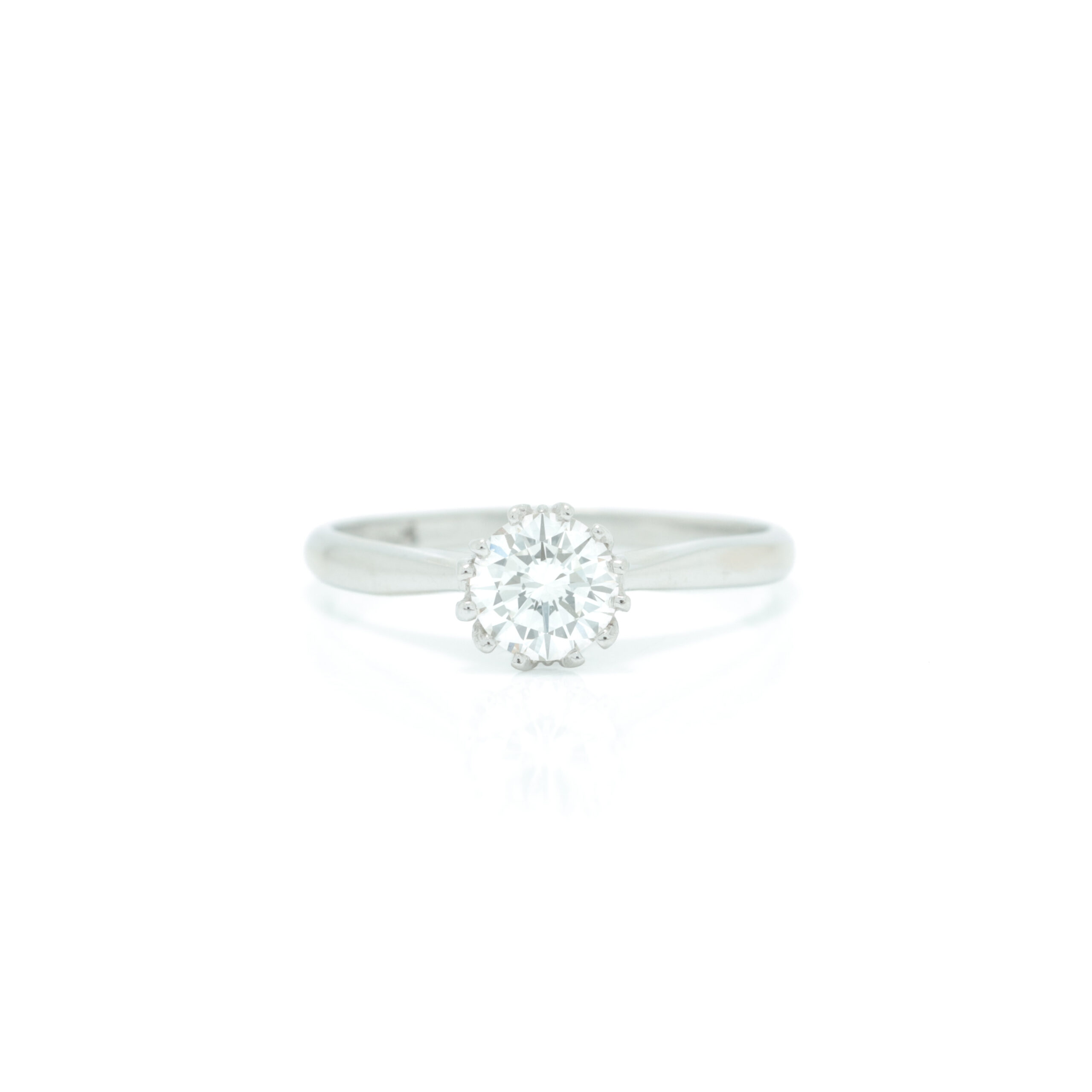 10.08.2026-079 Ring i hvitt gull 14 k(585) med diamant på 0,75 ct - Bilde 1