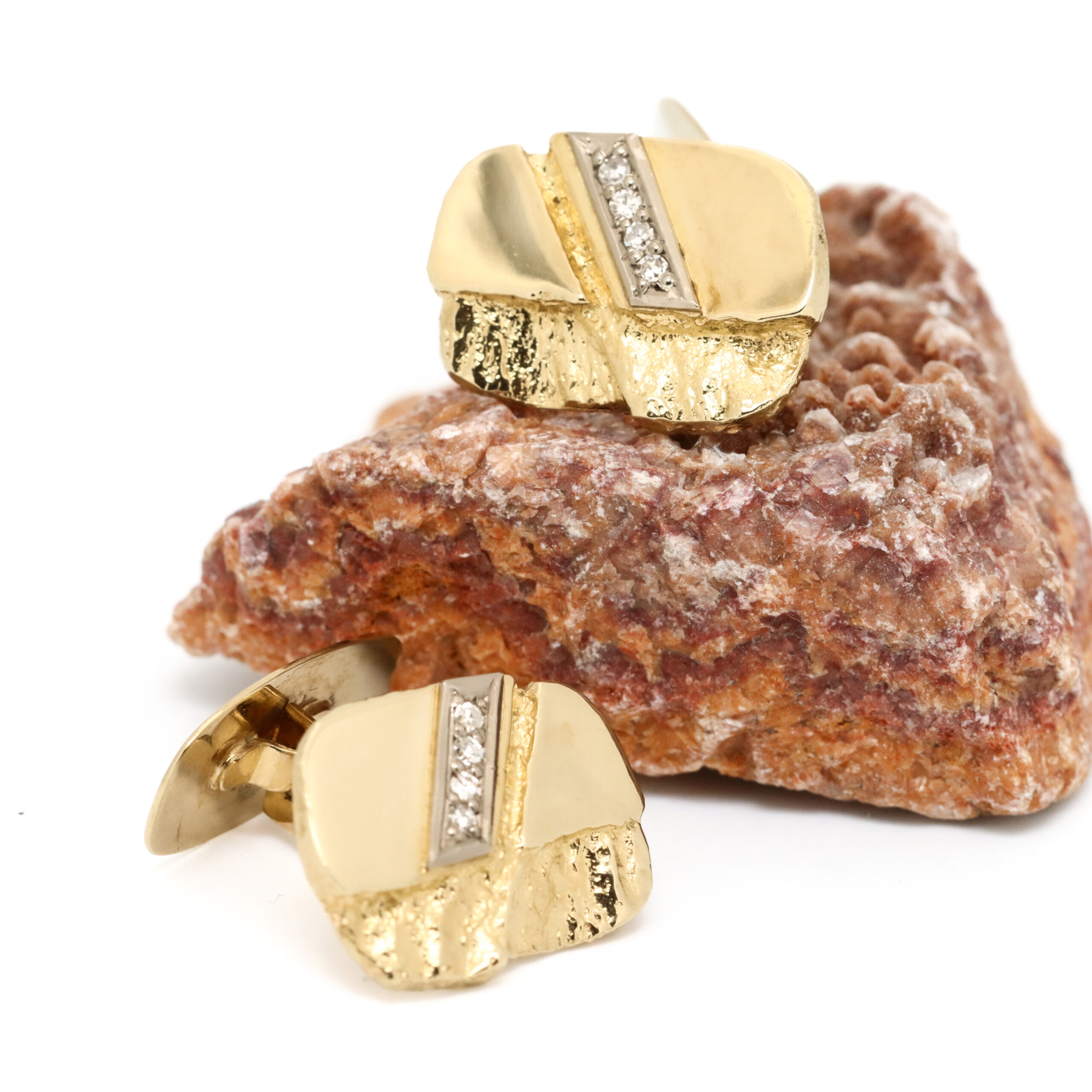 Oppdatering 10.09.2026-63 Mansjettknapper i gult gull 14 k med diamanter - Bilde 1